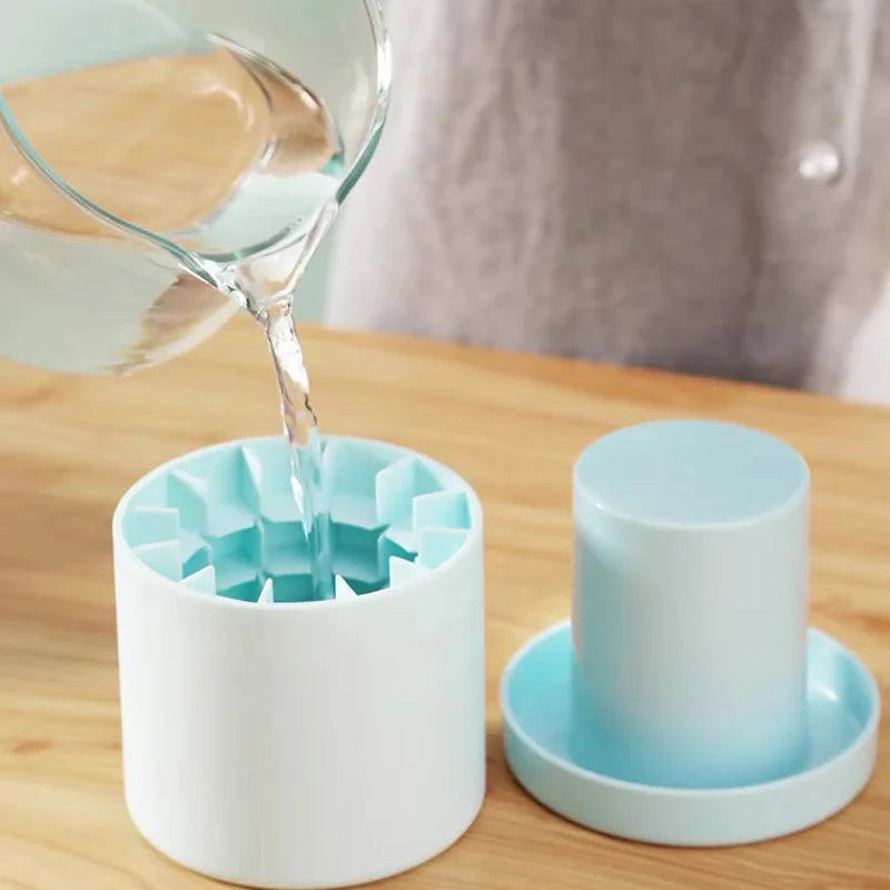 Silicone Ice Cube Mold Round Ice Bucket Summer Homemade DIY Refrigerator Freeze Ice Maker Creative Ice Cube Mold Barware Tools