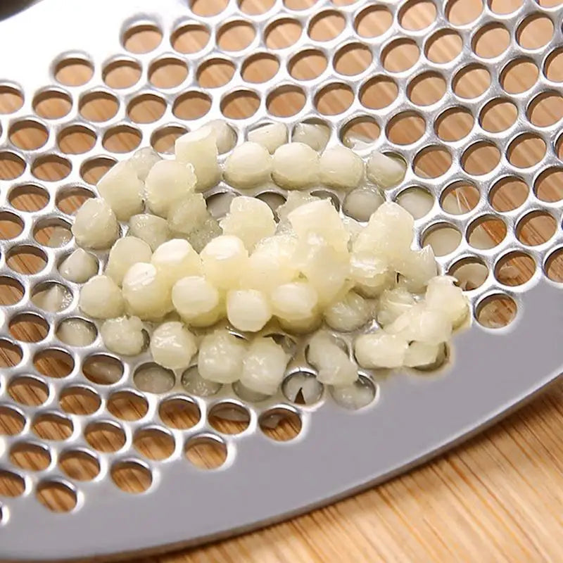 Garlic Press Stainless Steel Garlic Press Manual Garlic Mincer Professional Garlic Mincer and Crusher Multifunctional Gadgets