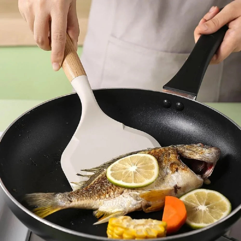 Silicone spatula with wooden handle non-stick pan silicone wide mouth high temperature resistant kitchen silicone frying spatula
