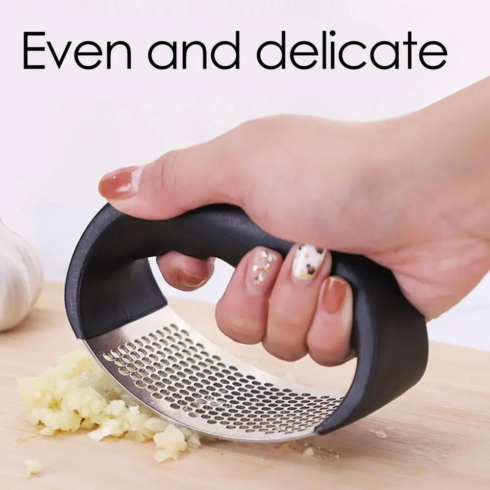 Garlic Press Stainless Steel Garlic Press Manual Garlic Mincer Professional Garlic Mincer and Crusher Multifunctional Gadgets